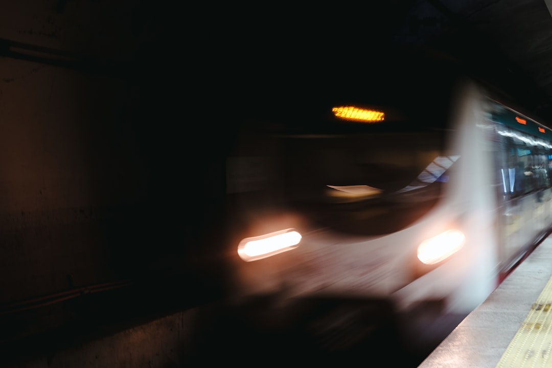 FedEx introduces same-day delivery with help from OneRail