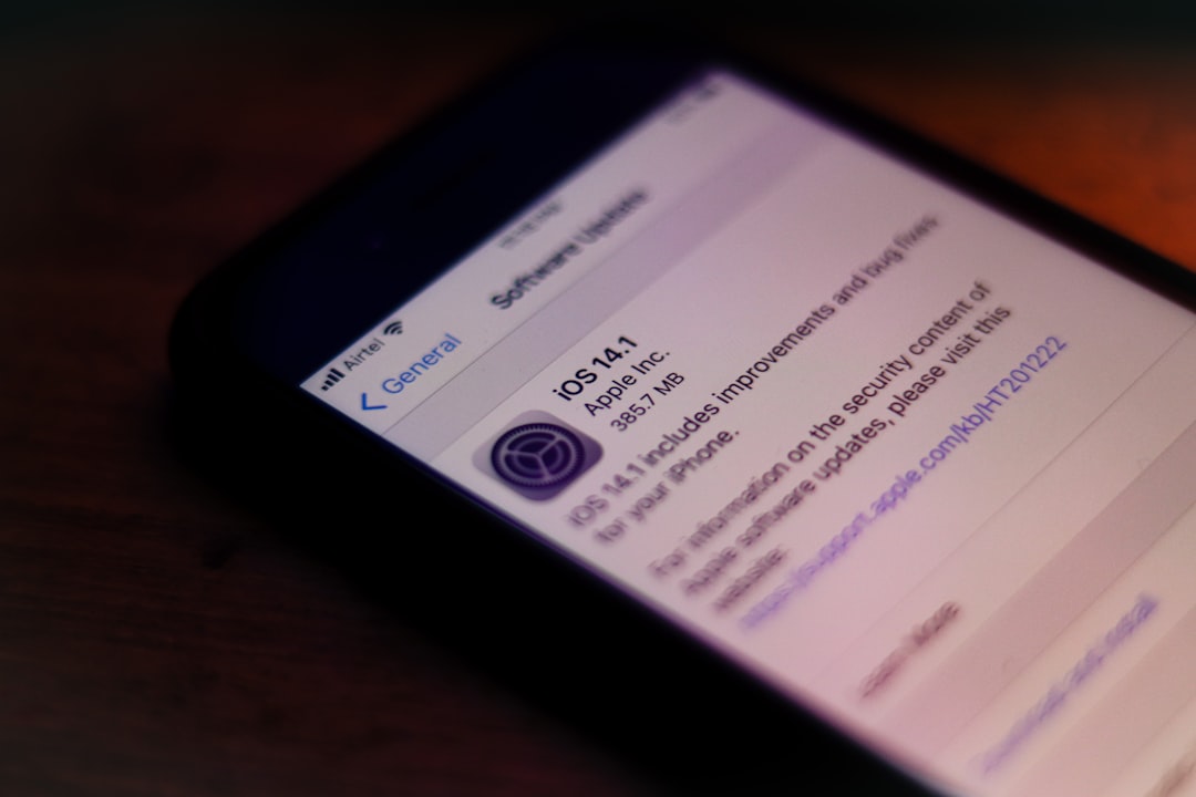 5 Smartphones That Outperform the iPhone 17 Pro Max in 2026