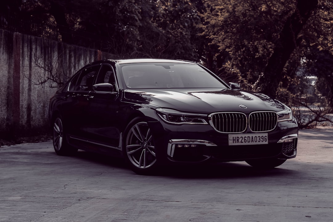 BMW revives the V8 in the BMW 7 Series with enhanced options and luxury