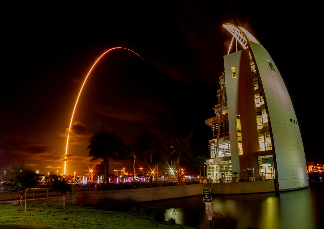 SpaceX’s 2026 Challenges: Can Starship Meet Artemis Deadlines?