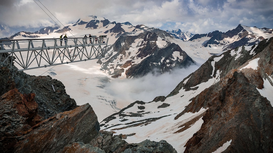 Mass Effect 5: Shepard’s Return and the “Cyber” Theory