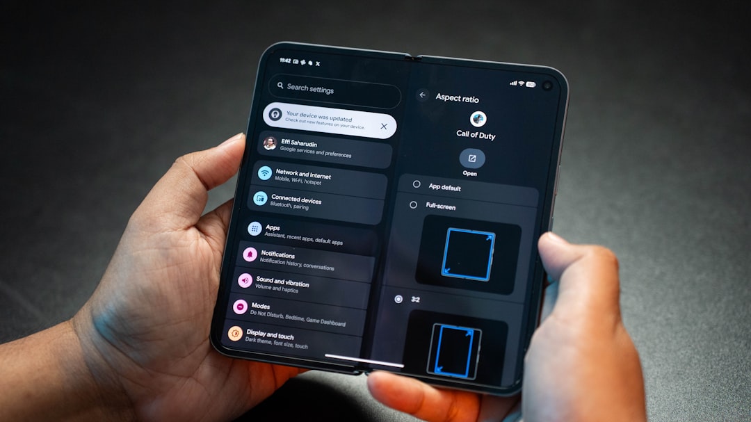AI Layoffs, Foldable Phones, and Industry Shifts: What’s Driving Tech Today