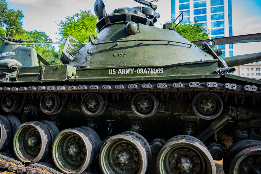 How Palantir's AI Is Shaping Modern Warfare Amid Controversy