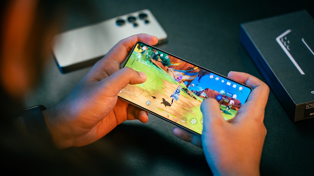 Samsung Game Hub unlocks instant gaming, no storage needed