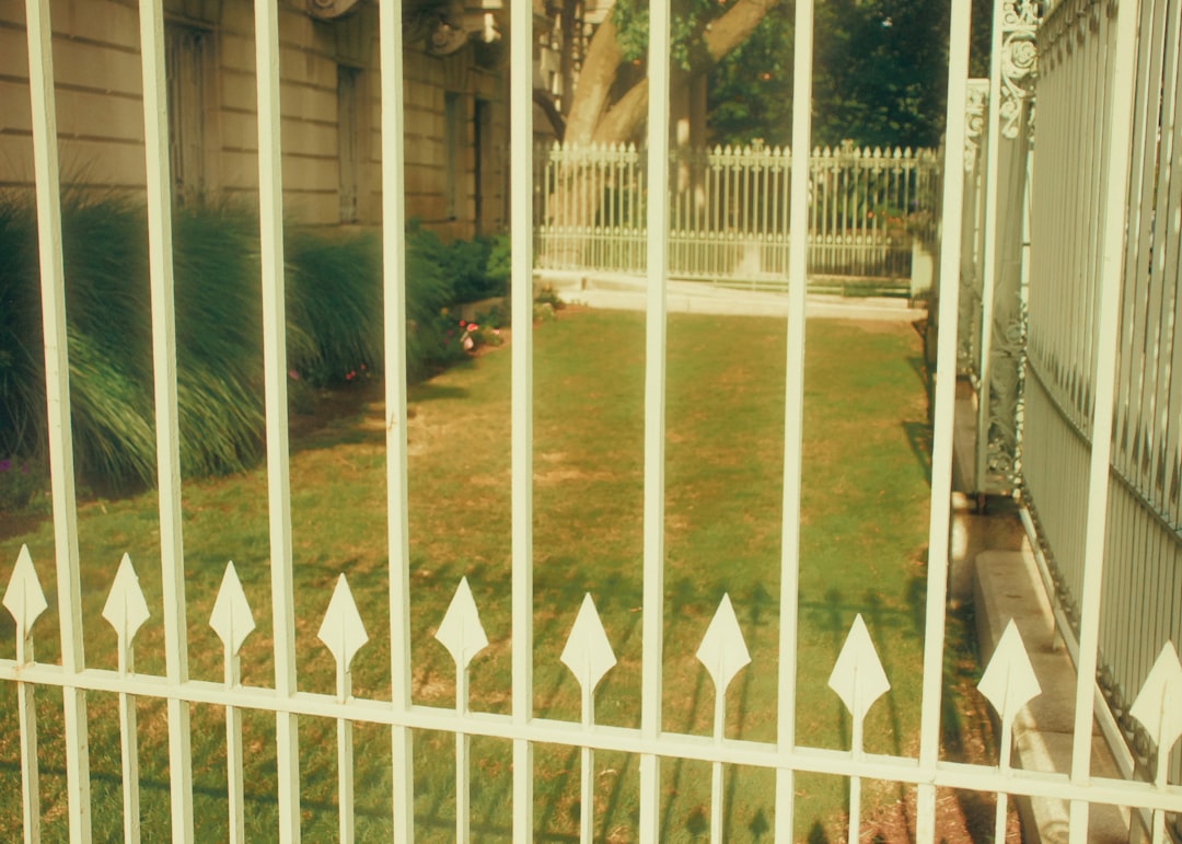 Suspect Arrested After Shooting at Rihanna’s Home: Details Revealed