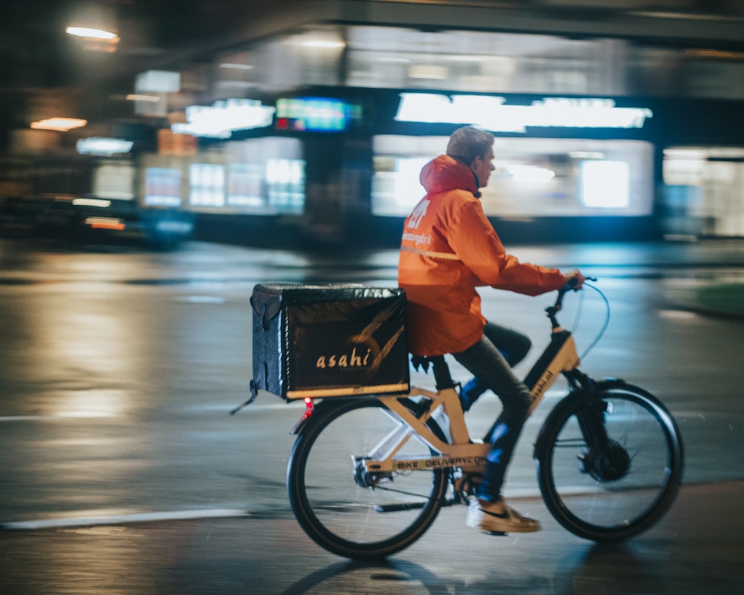 Rivian Electric Bike Spinoff Partners with DoorDash for Last-Mile Delivery