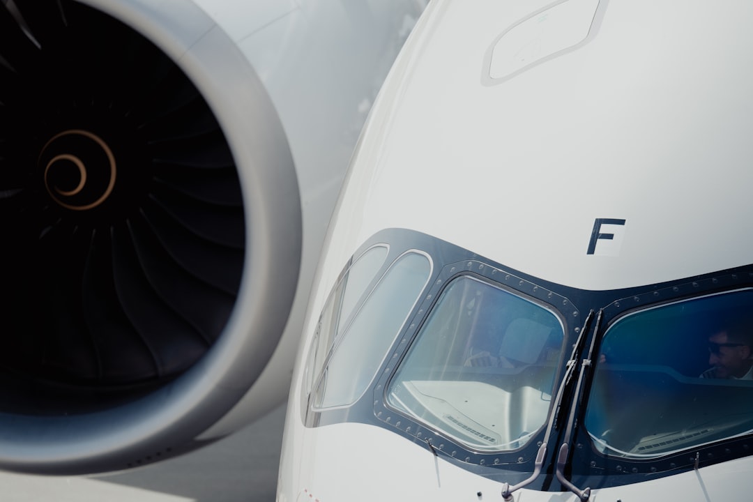 Alaska Air withdraws 2026 profit forecast amid surging fuel costs