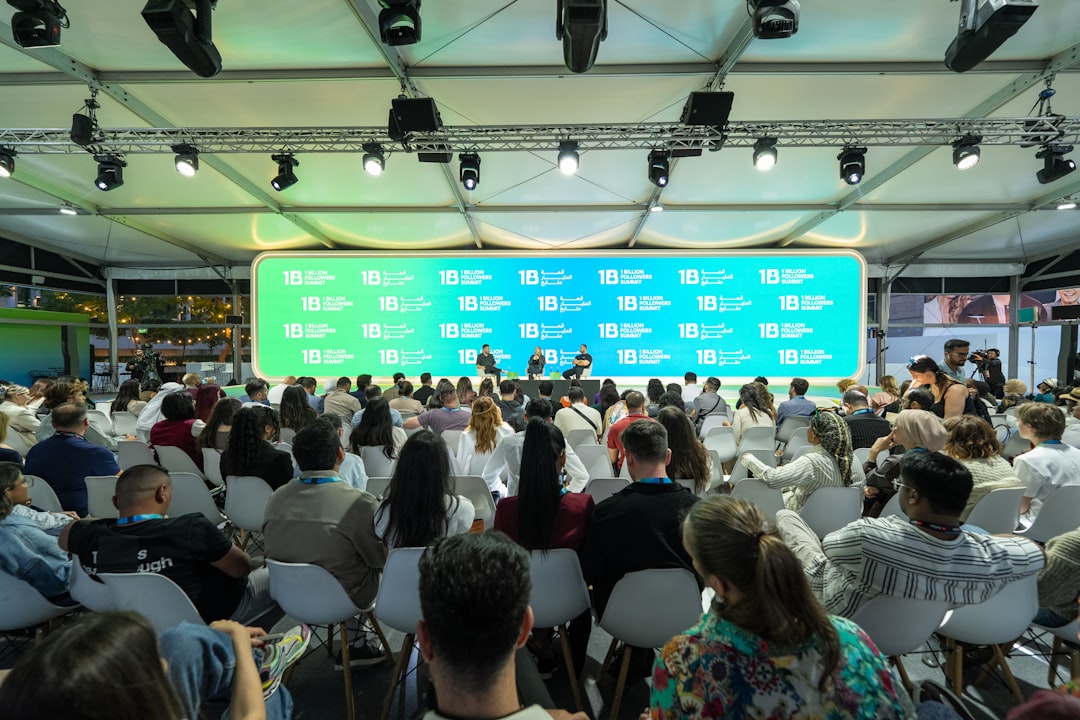 Fran Drescher announces health summit set for April 2026